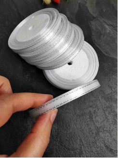 Лента атласная с люрексом 0,6см (белый/серебро), бобина 25ярд